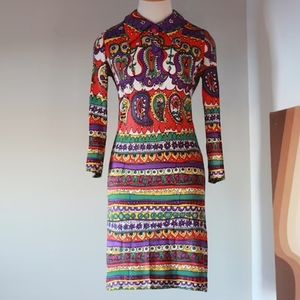Vintage pointed collar paisly dress 1960s